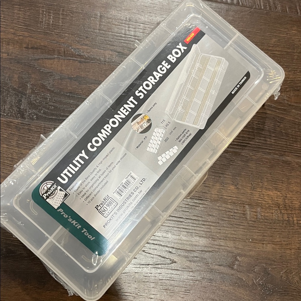 NWT Clear Utility Component Storage Box - Picture 3 of 5